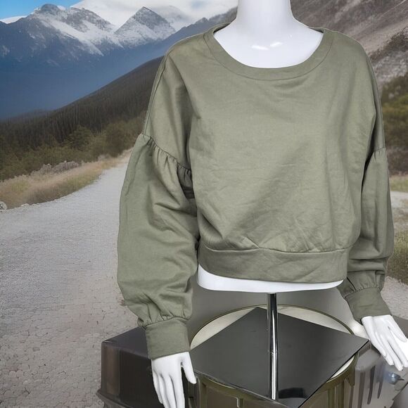 Abound Top Crop‎ Puff Sleeves Sweatshirt Pullover Nordstrom Green Women Large - Picture 1 of 3